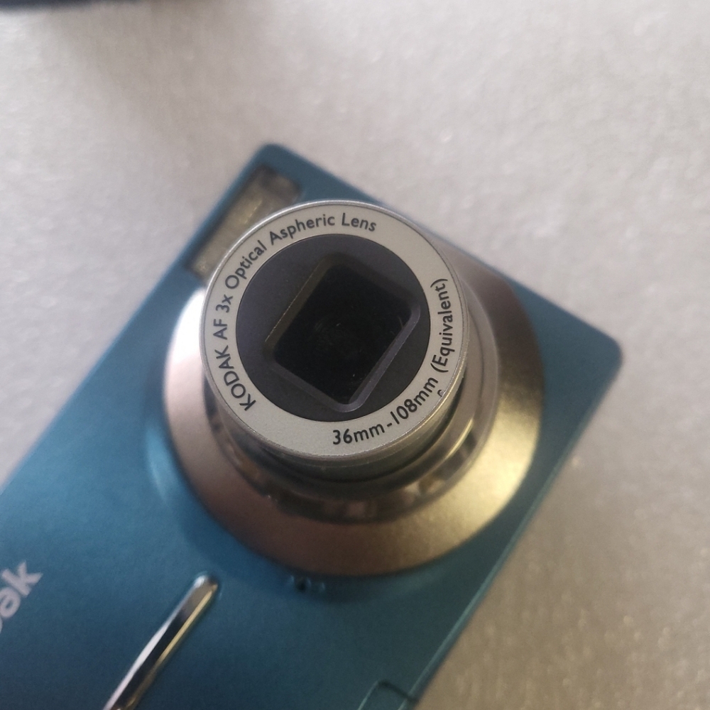 Kodak Easyshare C813 Camera - Picture 6 of 7